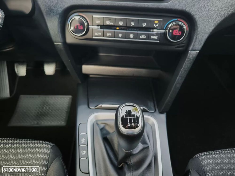 Kia XCeed 1.0 T-GDI Drive - 42