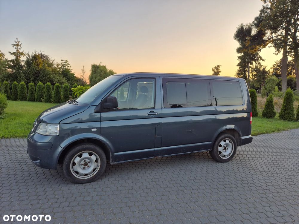 Volkswagen Caravelle L1 - 23