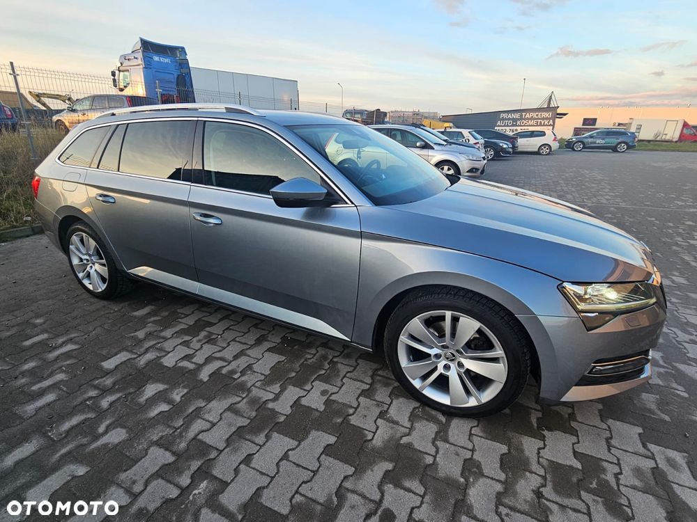 Skoda Superb 2.0 TDI Style DSG - 23