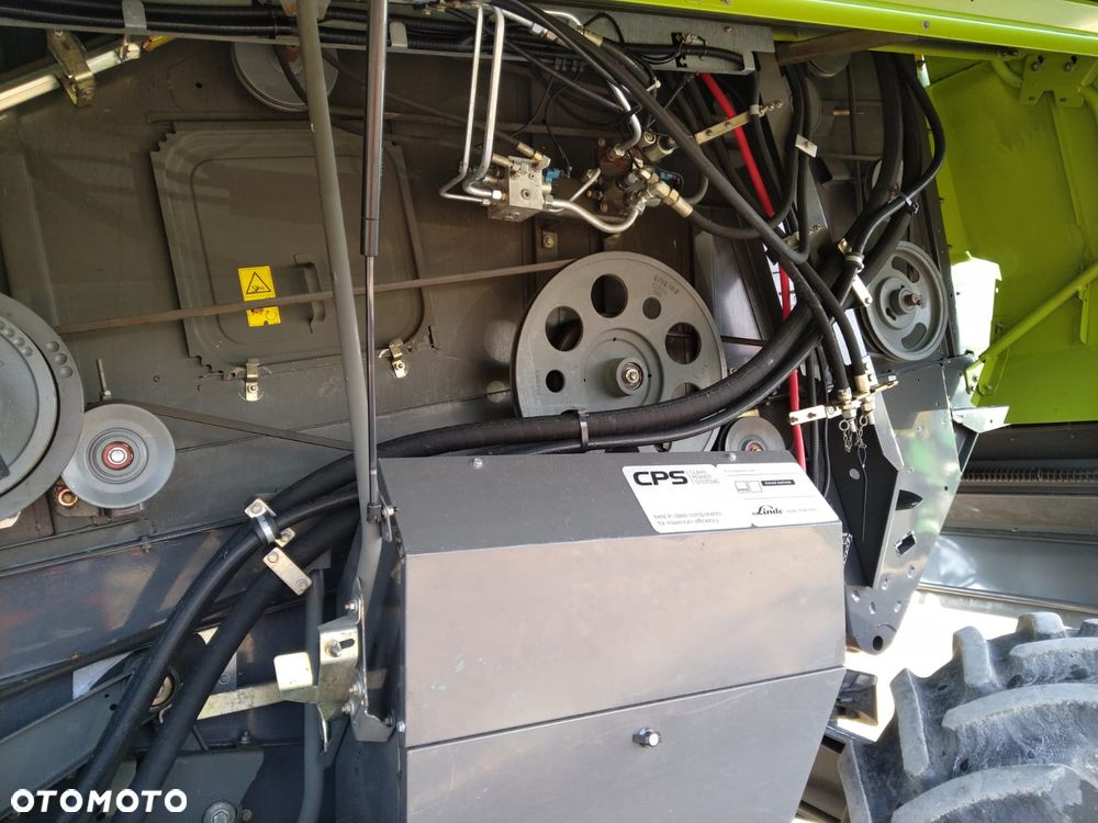 Claas Tucano 450 APS - 23