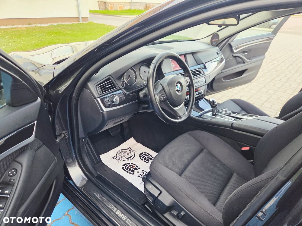 BMW Seria 5 - 27