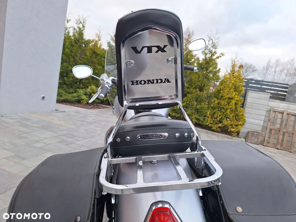Honda VTX - 12