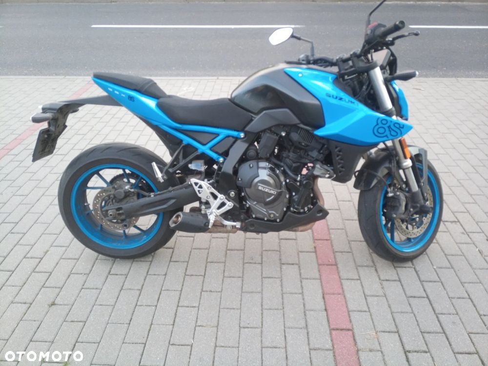 Suzuki Inny - 2