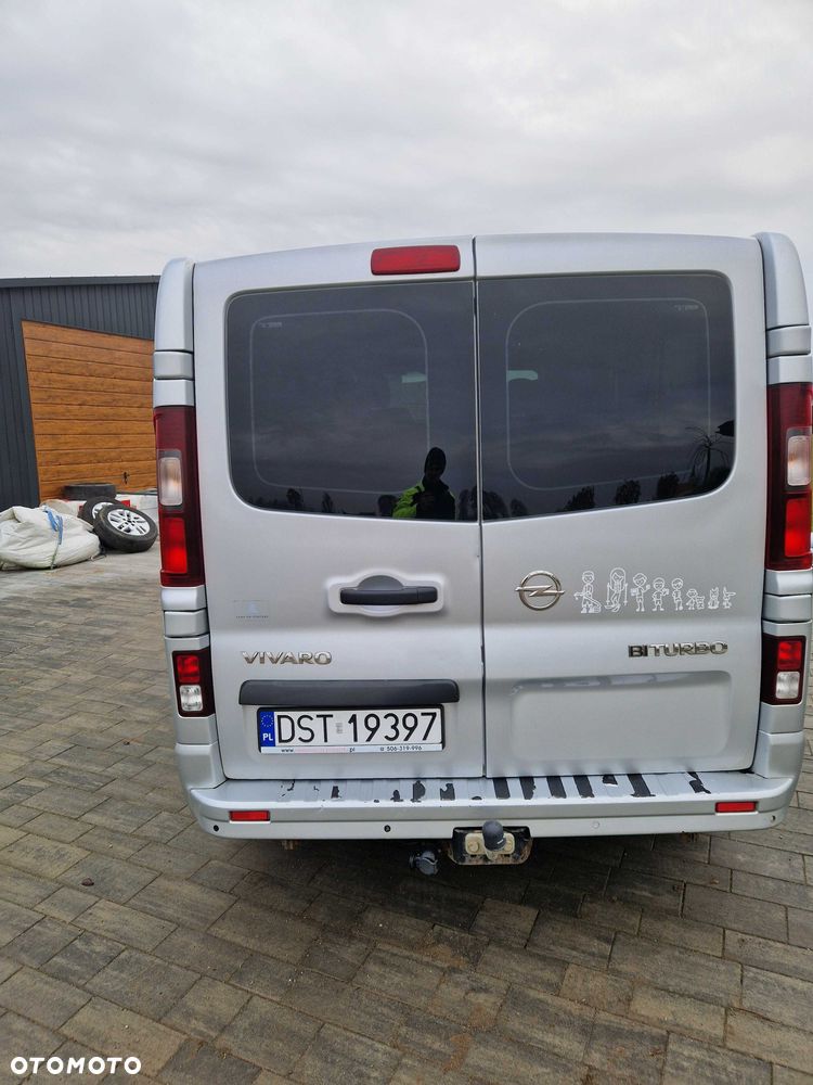 Opel Vivaro - 2