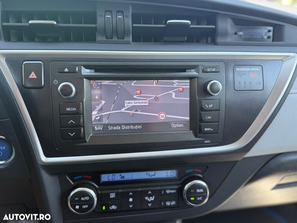 Toyota Auris - 20