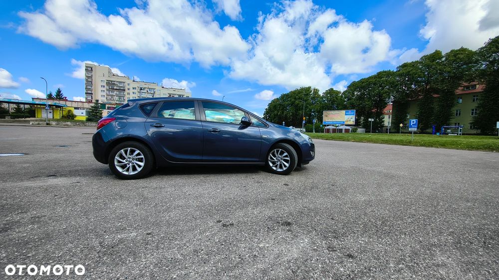 Opel Astra IV 1.6 Enjoy - 1