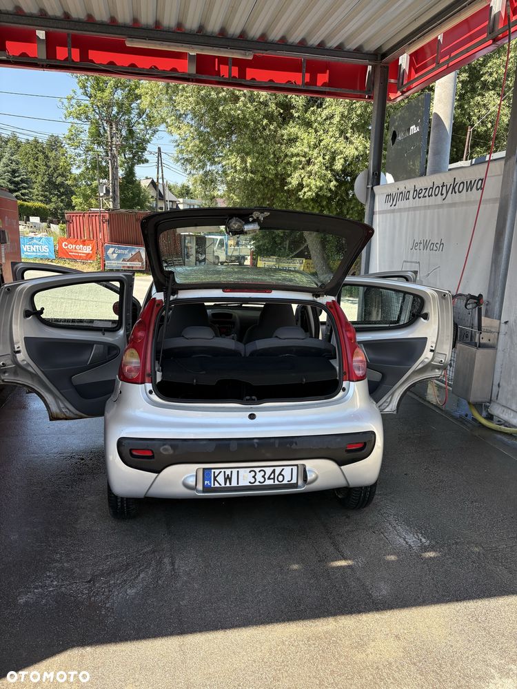 Peugeot 107 - 8