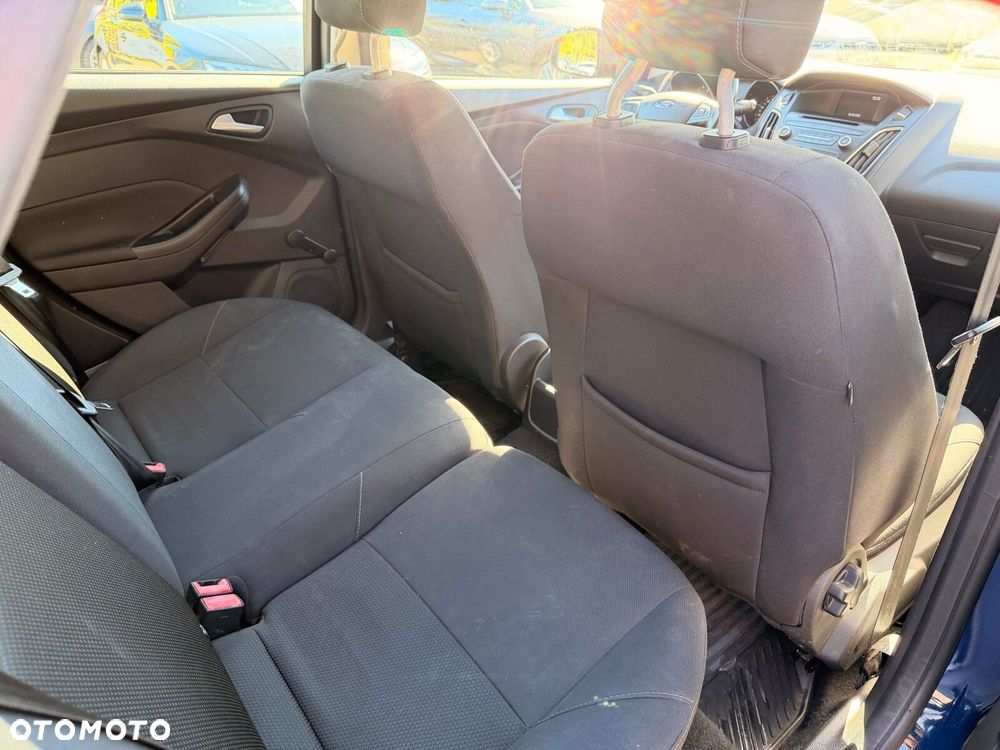 Ford Focus - 12