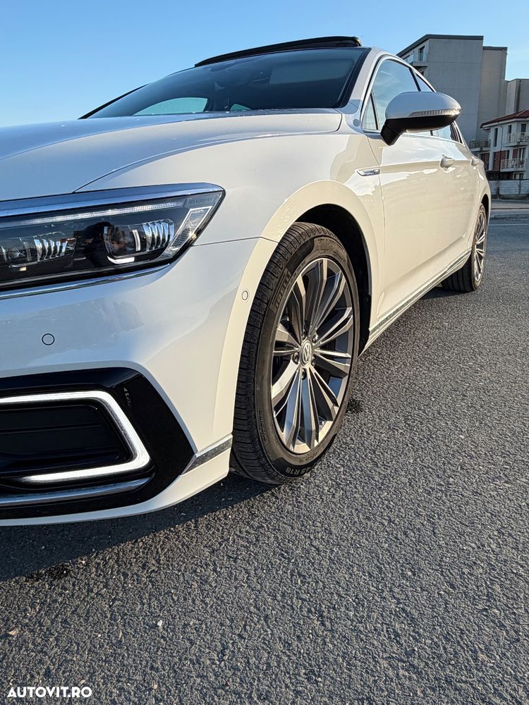 Volkswagen Passat Standard - 5