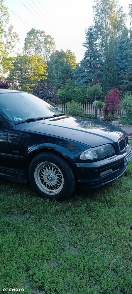 BMW Seria 3 320d - 12