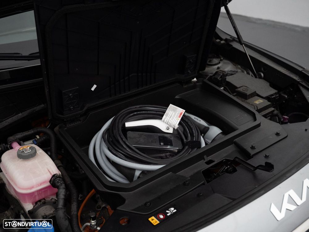 Kia Niro EV 64kWh Tech - 12