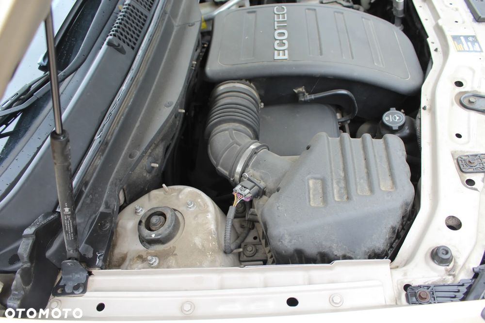Opel Antara 2.4 4x4 Cosmo - 17