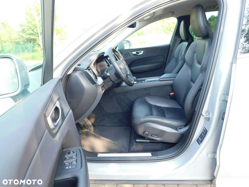 Volvo XC 60 - 12