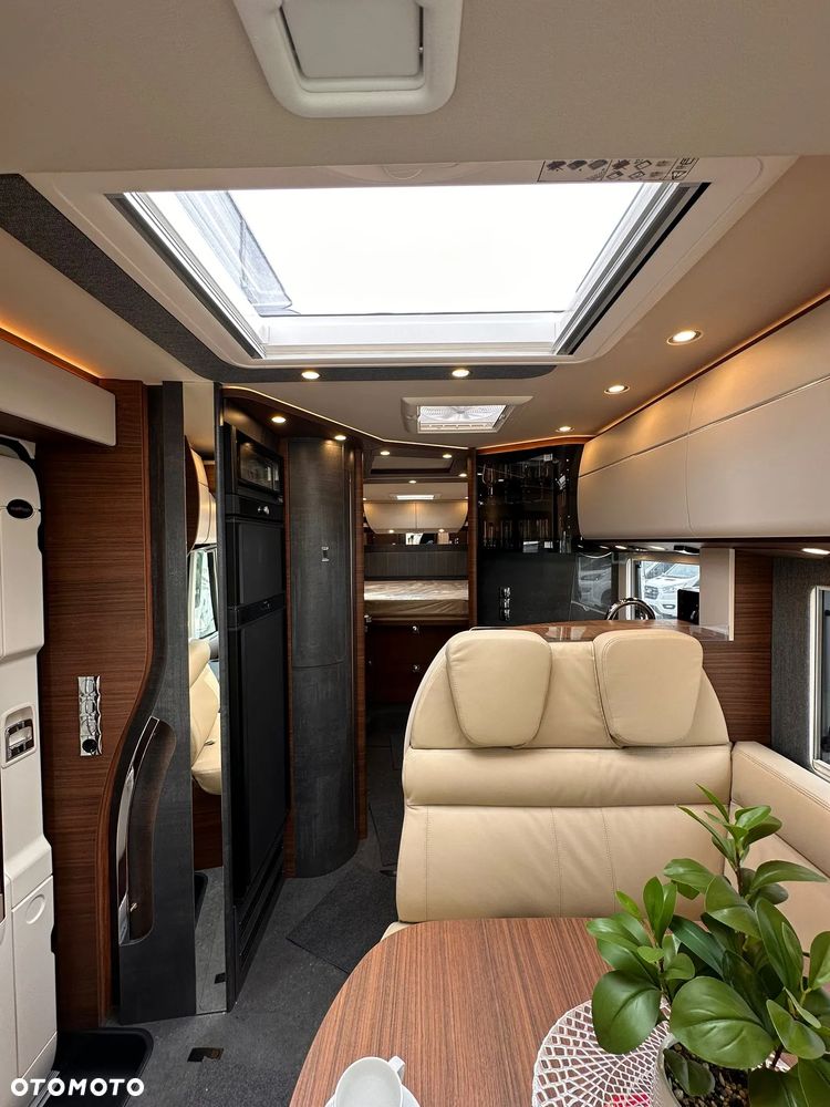 Carthago C-line I 5.0 QB L MERCEDES PAKIET ZIMOWY 2026 - 10