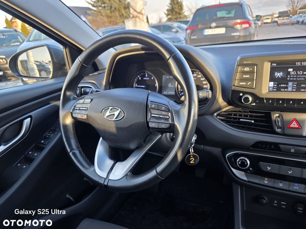 Hyundai i30 1.6 D Comfort - 10