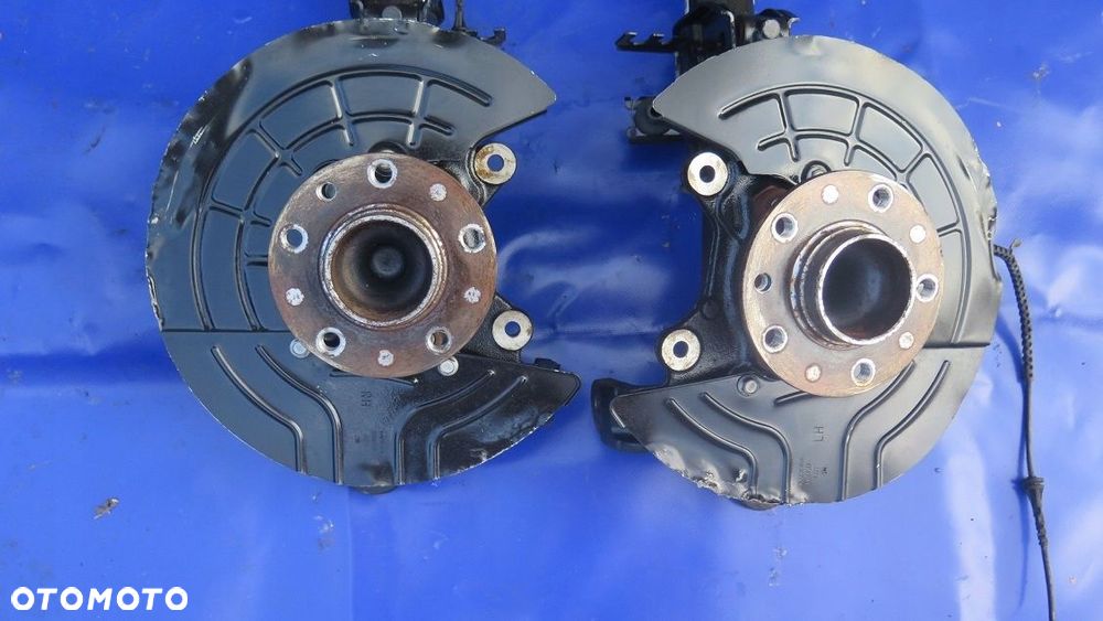 ZWROTNICA PIAST TYŁ TYLNA PRAWA LUB LEWA ALFA ROMEO TONALE