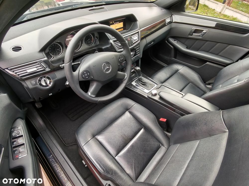 Mercedes-Benz Klasa E - 18