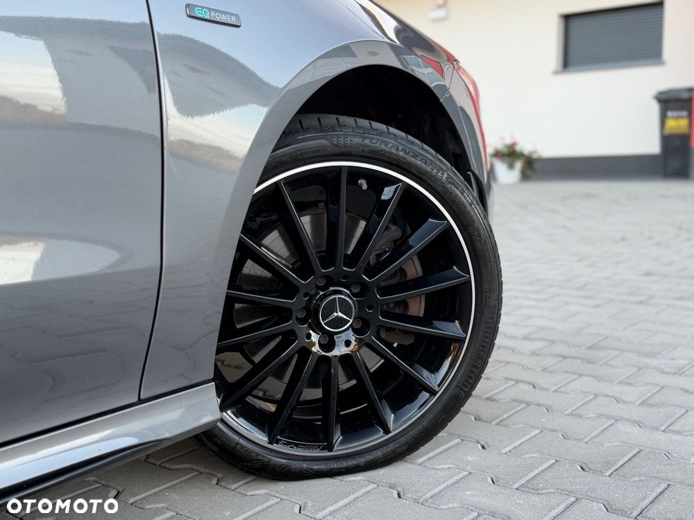 Mercedes-Benz CLA 250 e 8G-DCT AMG Line Advanced Plus - 14