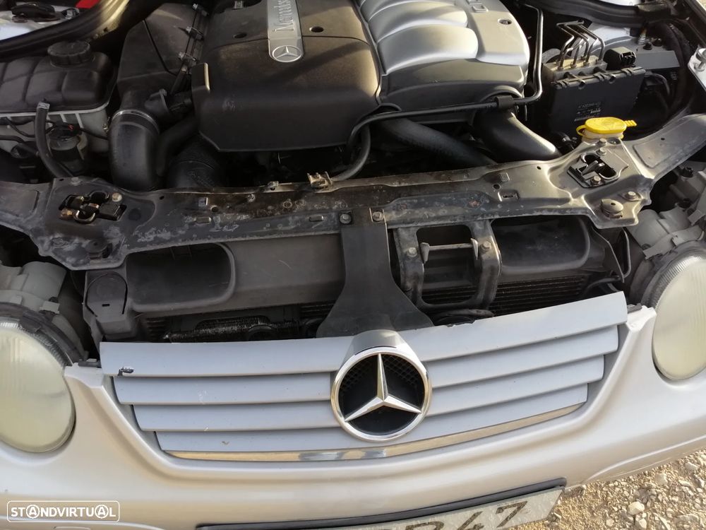 Mercedes-Benz C 220 CDi Sport Coupé Evolution S6 - 15