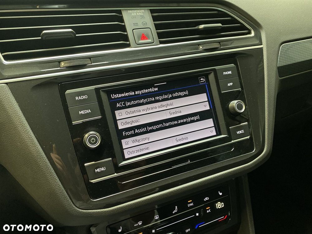 Volkswagen Tiguan 2.0 TSI 4Mot Life DSG - 26