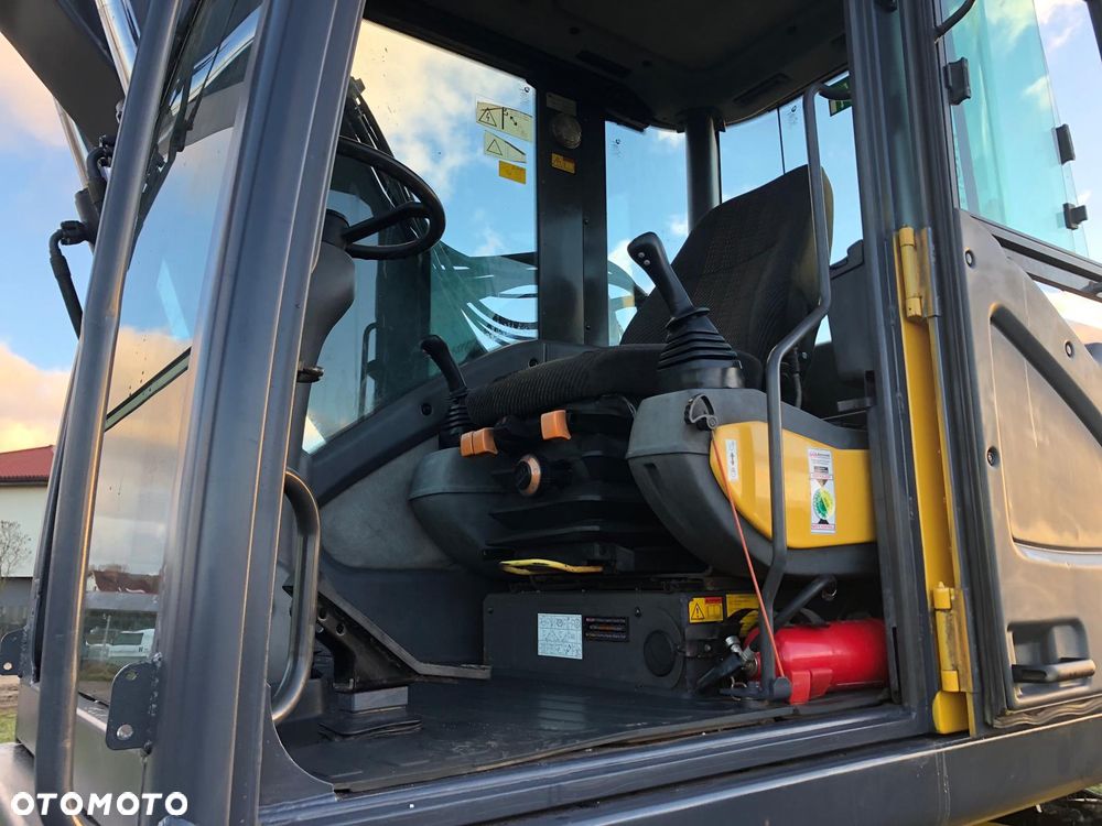 Volvo EW140 ROTOTILT PODPORY PŁUG - 24