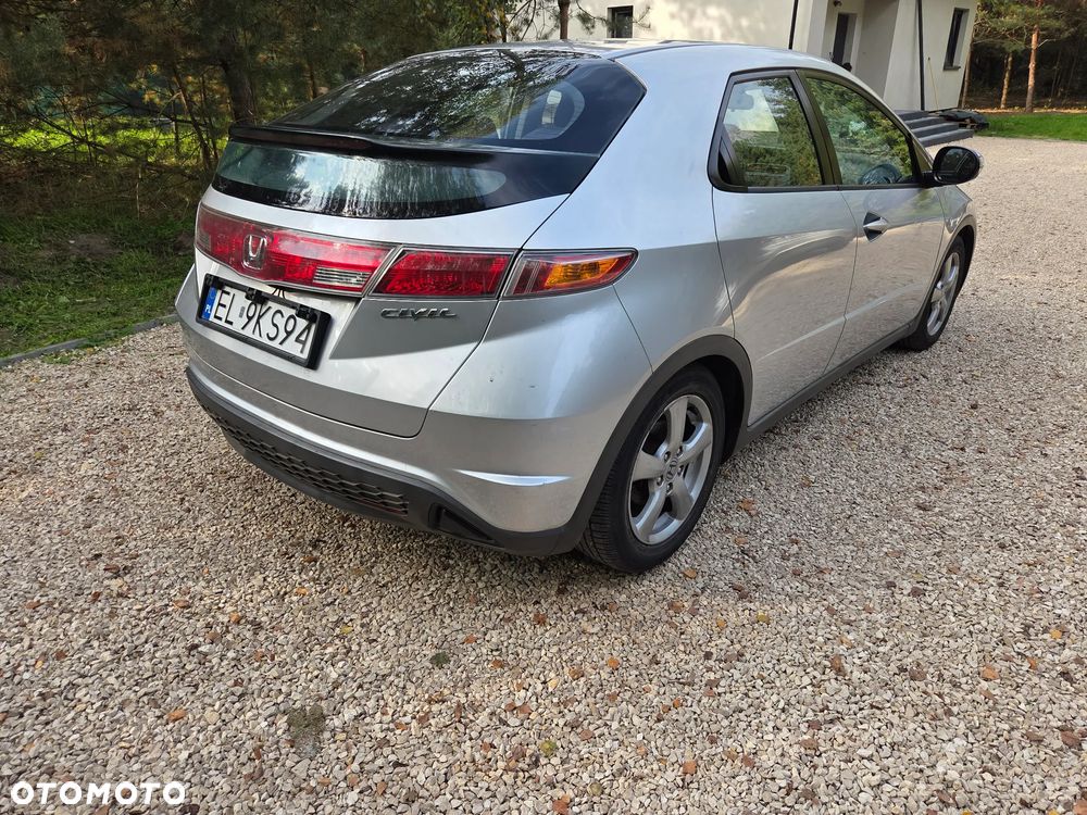 Honda Civic - 10