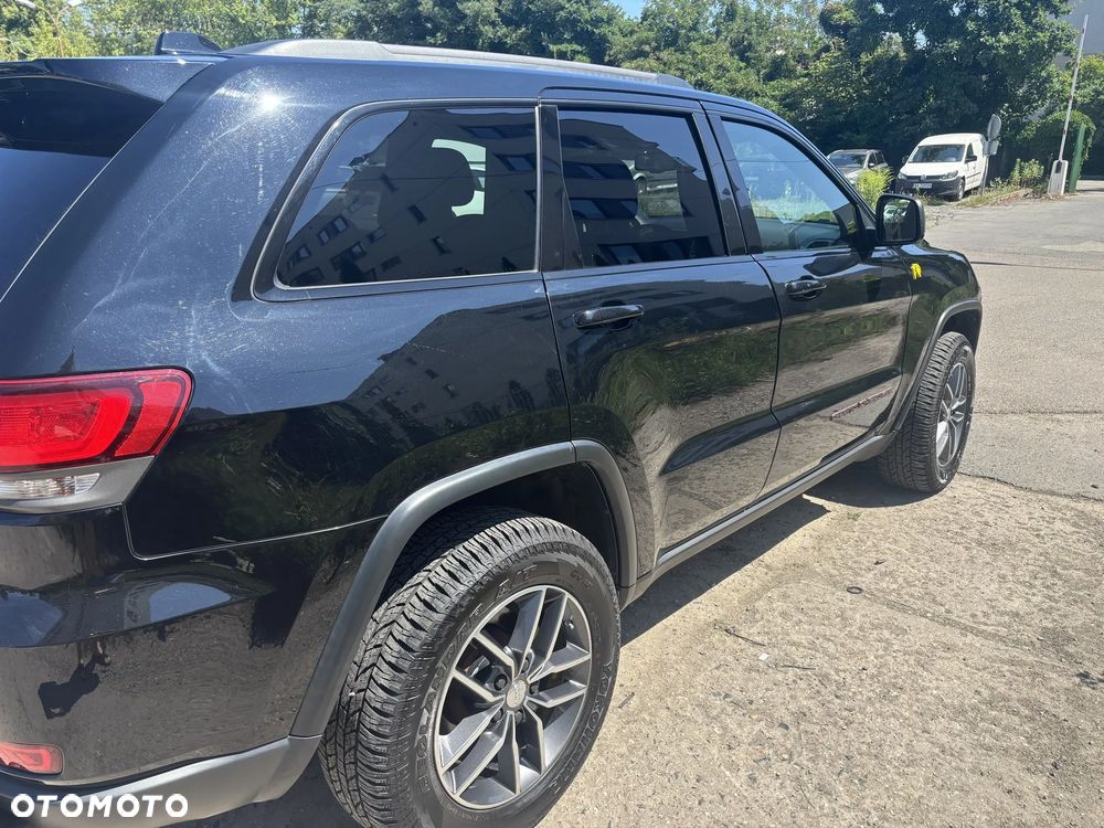 Jeep Grand Cherokee - 5