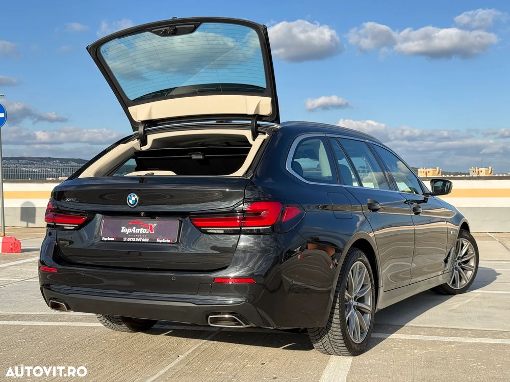 BMW Seria 5 530e xDrive Touring Aut. Luxury Line - 27