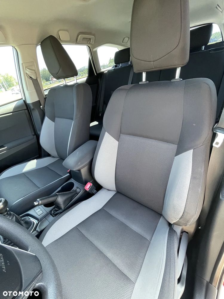 Toyota Auris 1.4 D-4D Comfort - 16