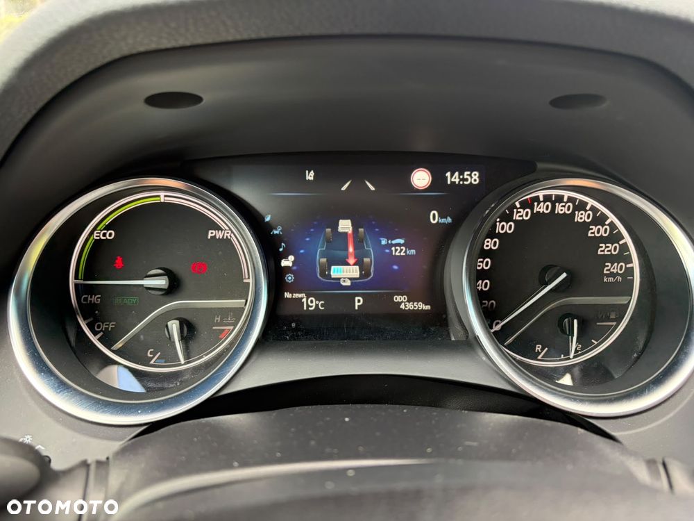 Toyota Camry 2.5 Hybrid Comfort CVT - 18