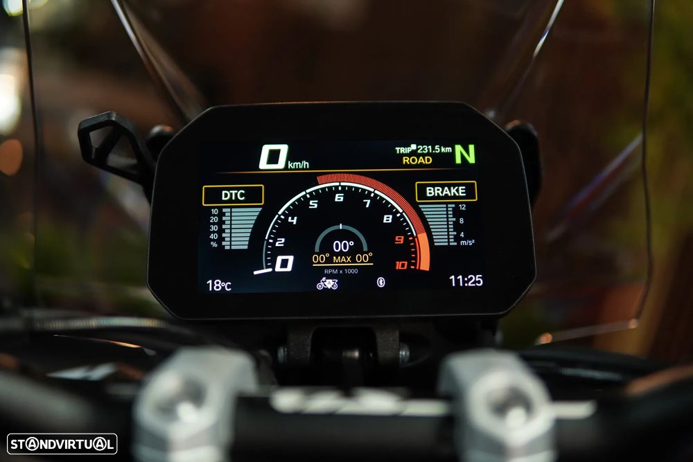 BMW R 1300 GS TROPHY - 24