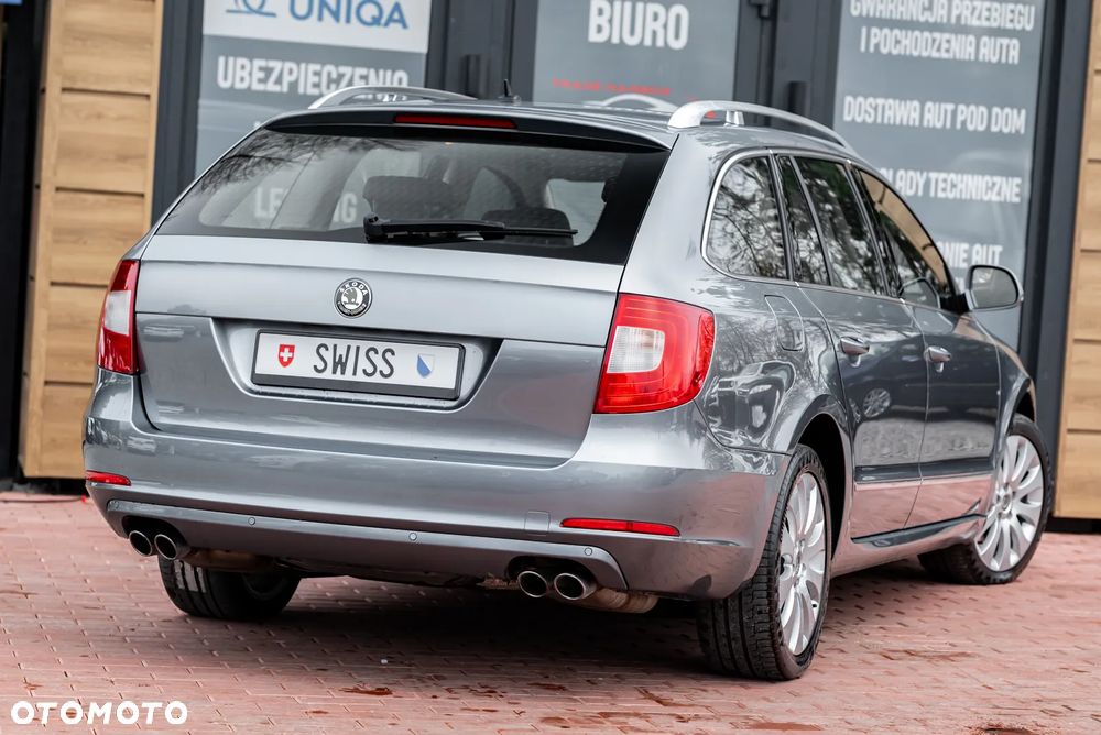 Skoda Superb 3.6 V6 4x4 DSG Elegance - 12