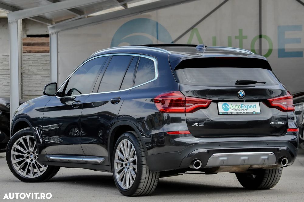 BMW X3 xDrive20d AT Luxury Line - 11