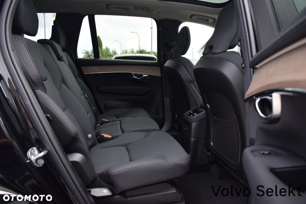 Volvo XC 90 - 24