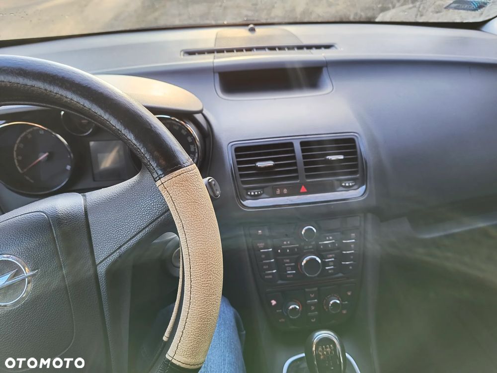 Opel Meriva 1.4 Essentia - 6