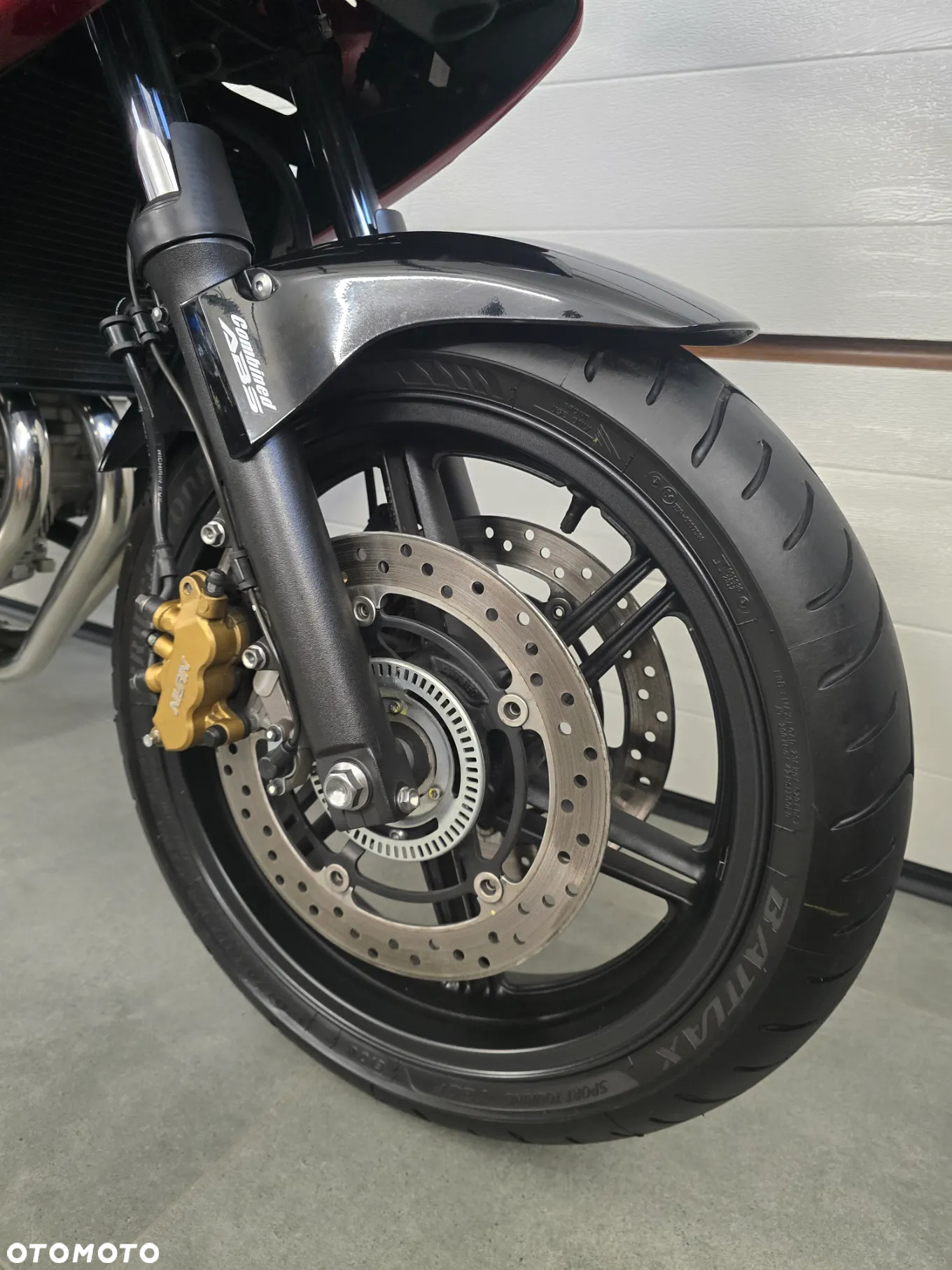 Honda CBF - 4