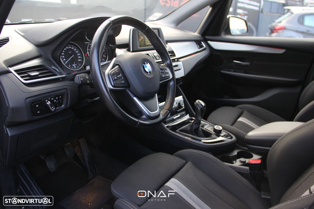 BMW 216 Active Tourer d Line Sport - 15