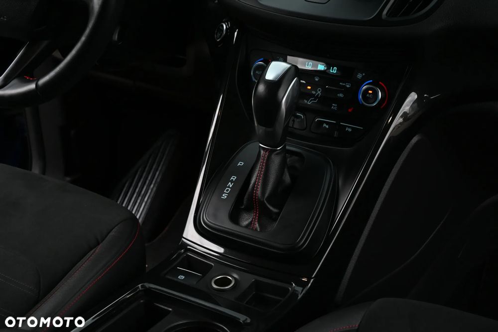 Ford Kuga 1.5 EcoBoost 4x4 ST-Line - 27