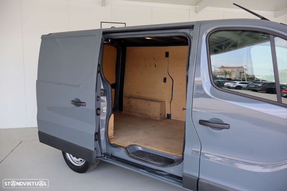 Renault Trafic 2.0 Blue dCi L2H1 Advance Increased Payload - 6
