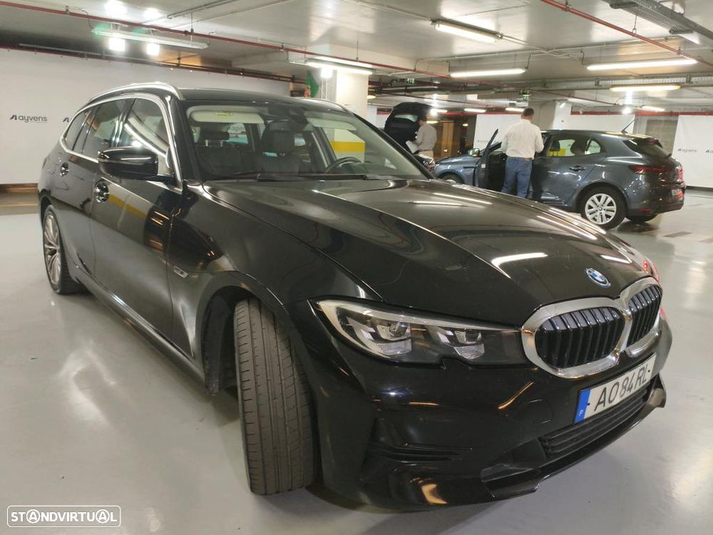 BMW 320 e Auto - 4
