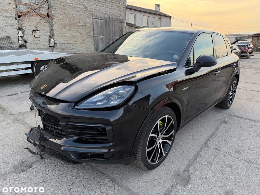 Porsche Cayenne E-Hybrid Tiptronic S Platinum Edition - 35