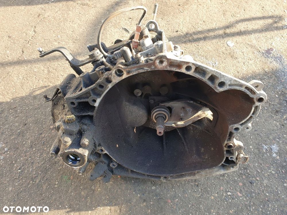 SKRZYNIA BIEGÓW MANUALNA CITROEN BERLINGO PEUGEOT PARTNER I 1.9 DIESEL - 5