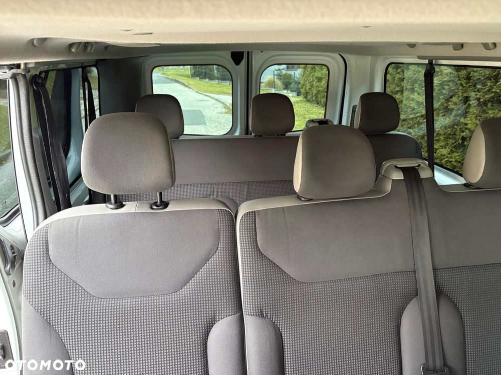 Opel Vivaro L2H1 2.9t - 8