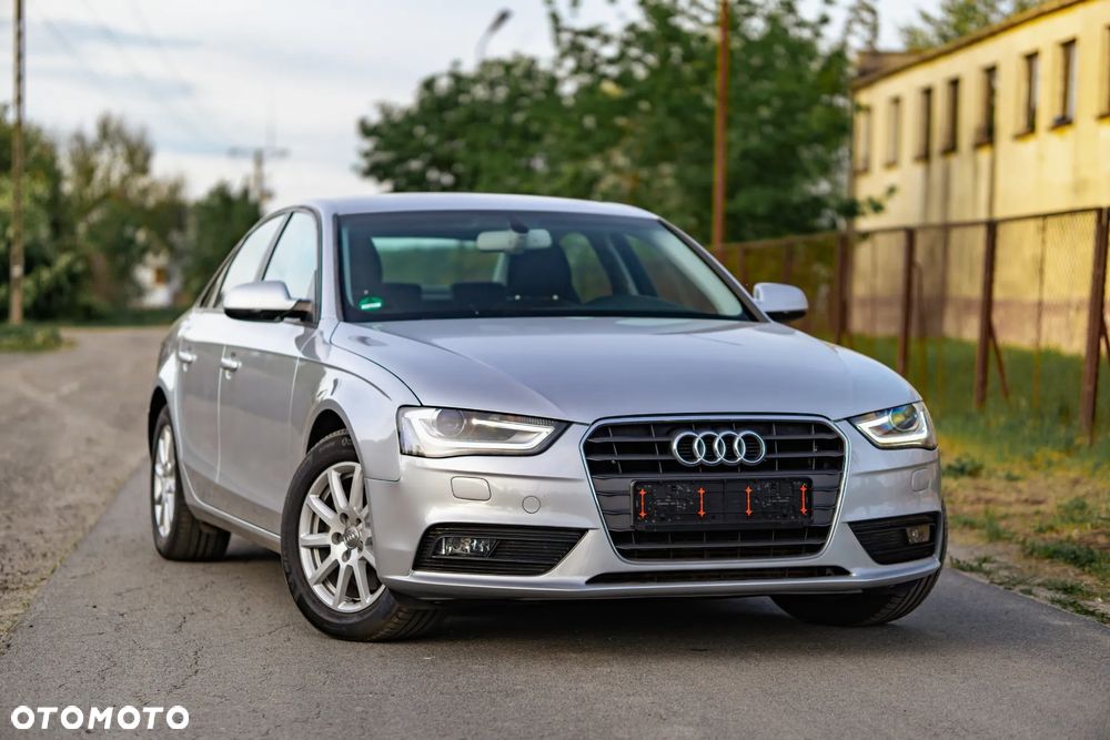 Audi A4 Limousine - 7