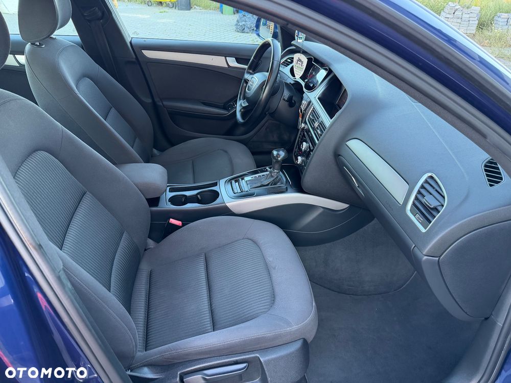 Audi A4 Avant 2.0 TDI DPF multitronic Ambiente - 17