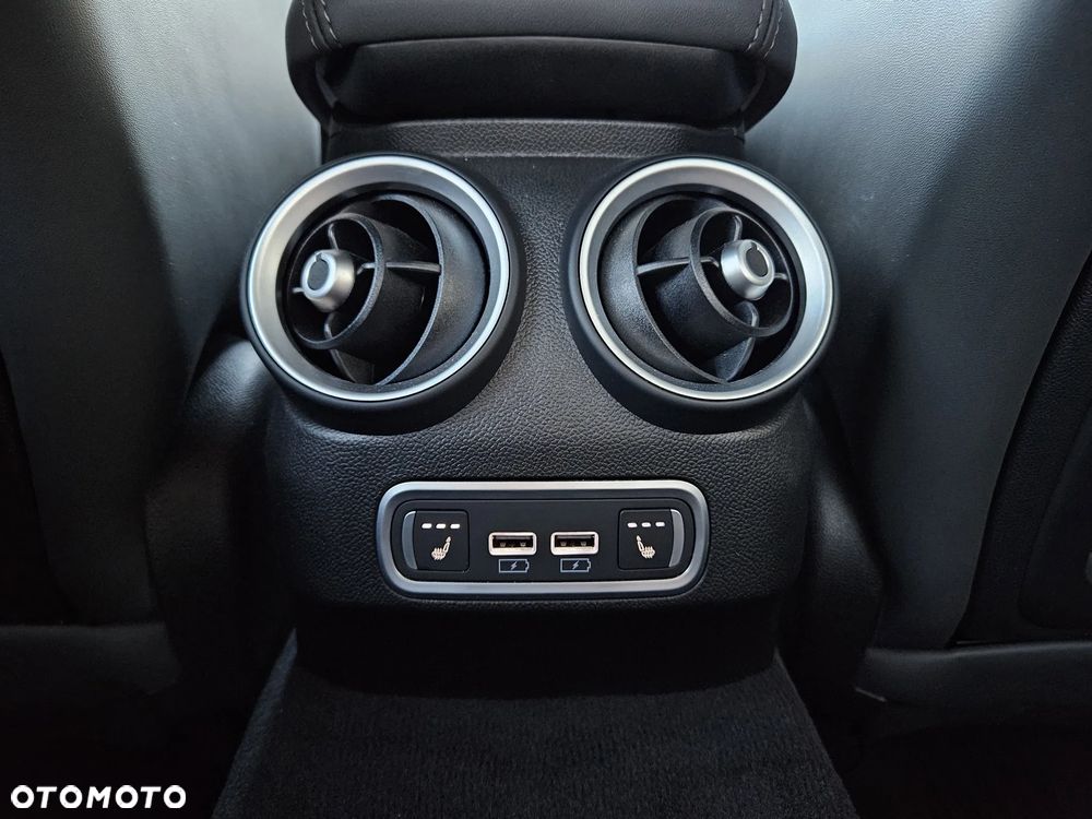 Alfa Romeo Giulia 2.2 D Turbo Veloce TI Q4 - 38