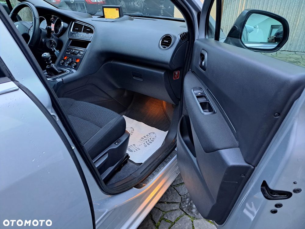 Peugeot 5008 HDI 150 Business-Line - 30