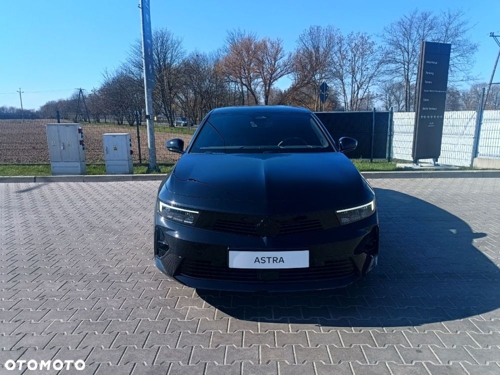 Opel Astra - 4