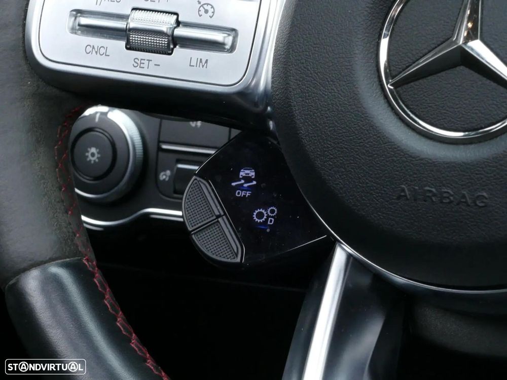 Mercedes-Benz A 35 AMG 4Matic - 38
