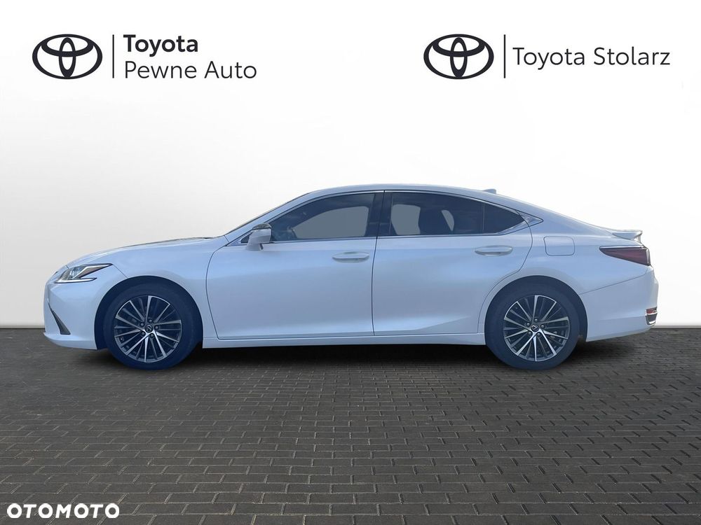 Lexus ES 300h Business Edition - 8